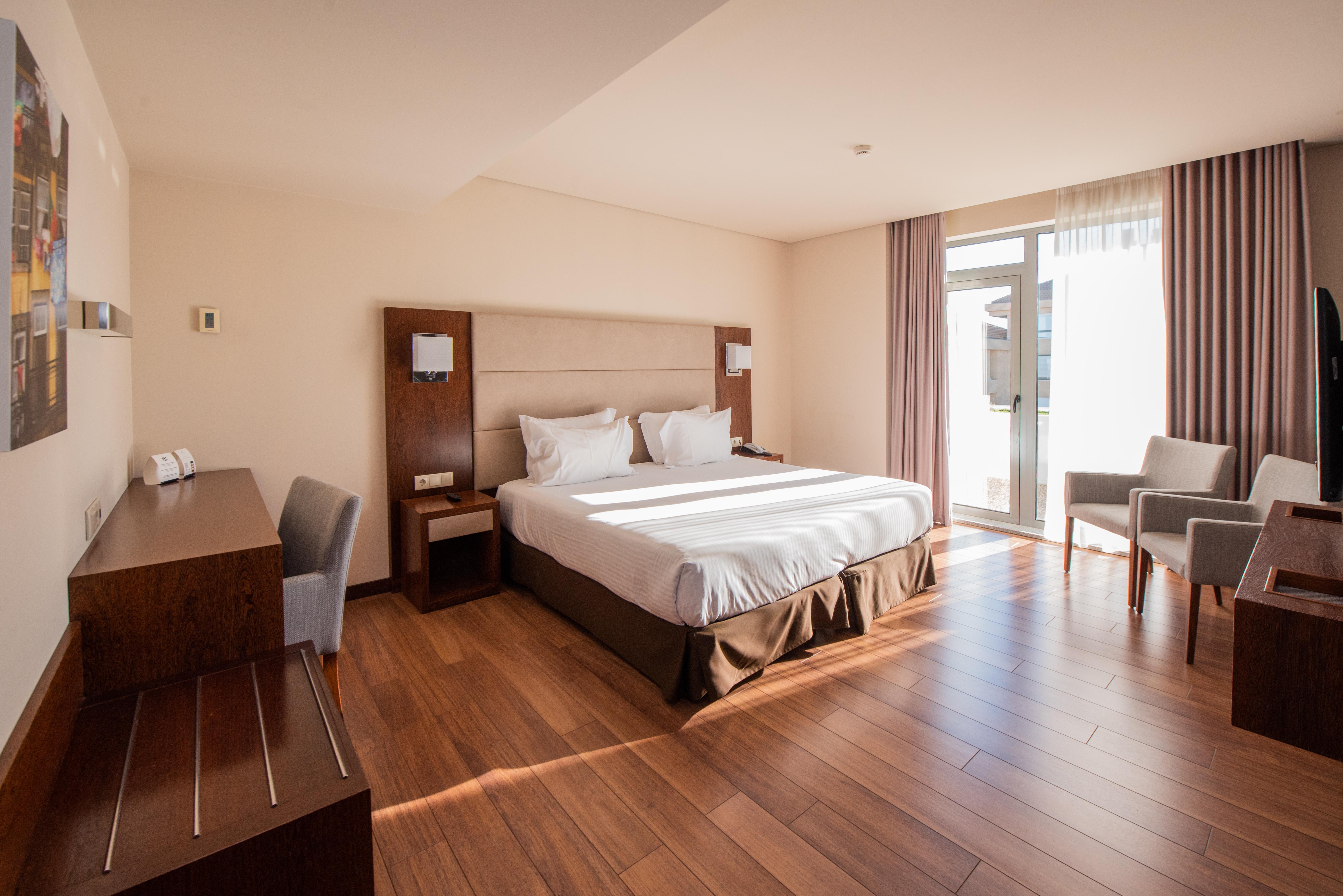 Eurostars Oporto Hotel Exterior photo